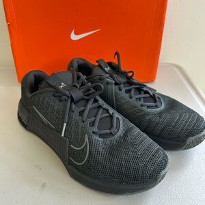 Nike Men's Black/Gray Mesh Training Shoes Metcon 7
